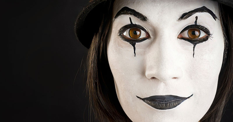 female mime artist