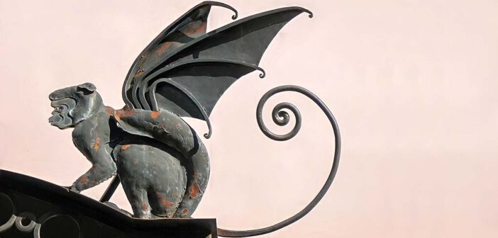 statue of monkey with wings signifying a Flying Monkey