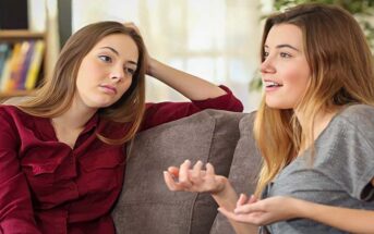 woman talking about herself non-stop while friend looks bored - illustrating the concept of conversational narcissism