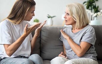 mother and daughter arguing illustrating a difficult relationship