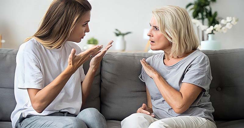 mother and daughter arguing illustrating a difficult relationship