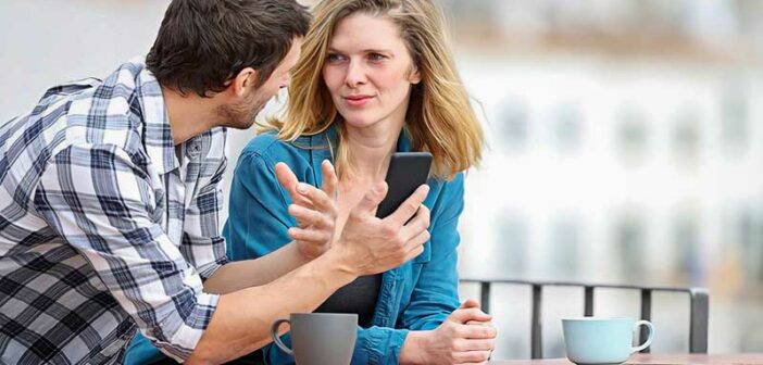 couple having a serious talk to build trust in their relationship