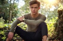 why men are afraid of commitment - young man looking pensive