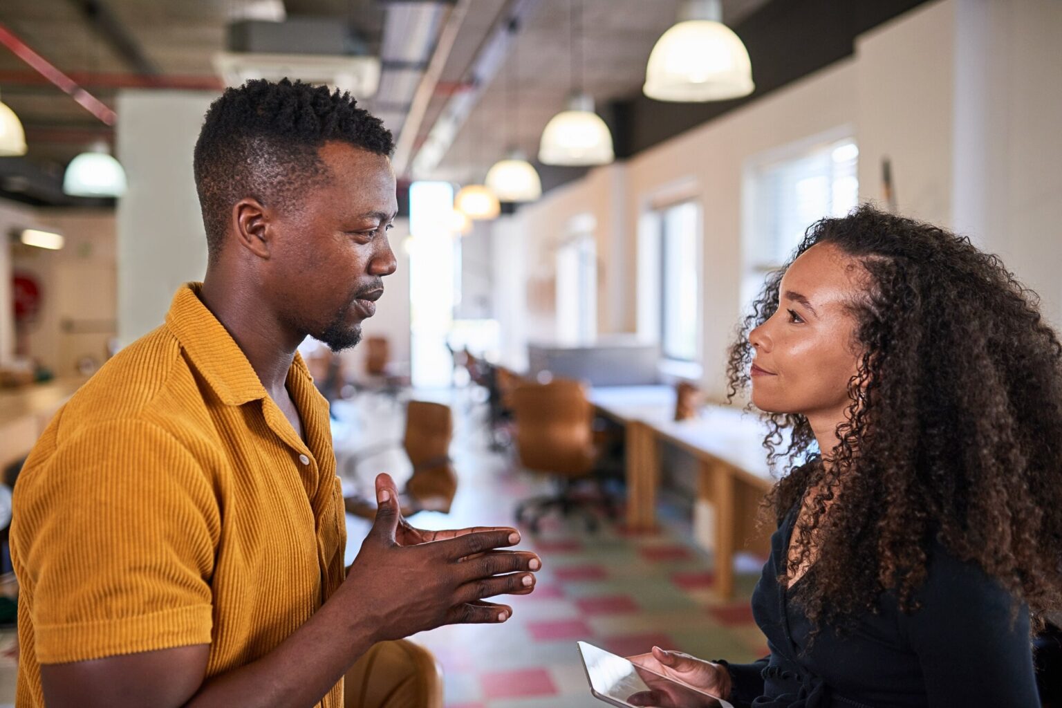 Reasonable people handle differences of opinion with these 9 classy ...
